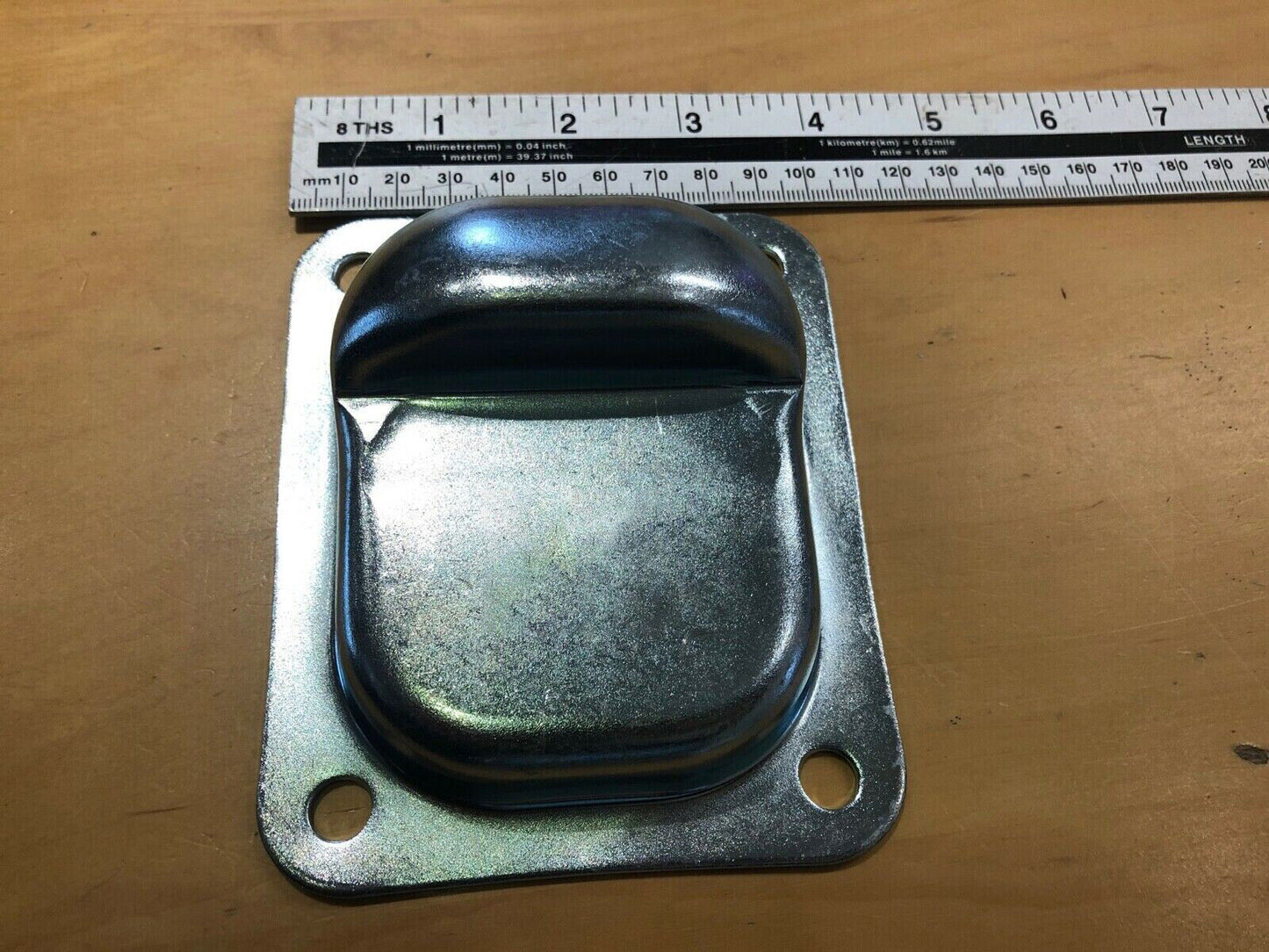 ZINC COATED SWING GATE STOP CENTER WROUGHT ELECTRIC GATES - SMALL 42Hx120x100