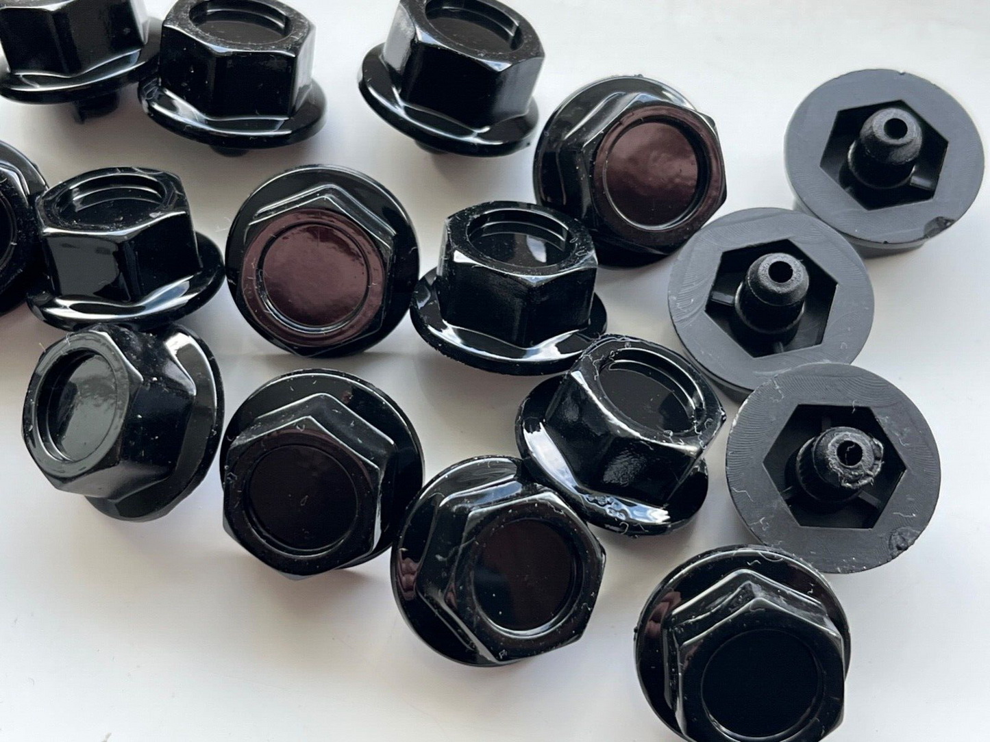D007B Black Plastic Rim Edge Wheel Rivets Nuts Replacement studs QTY 25