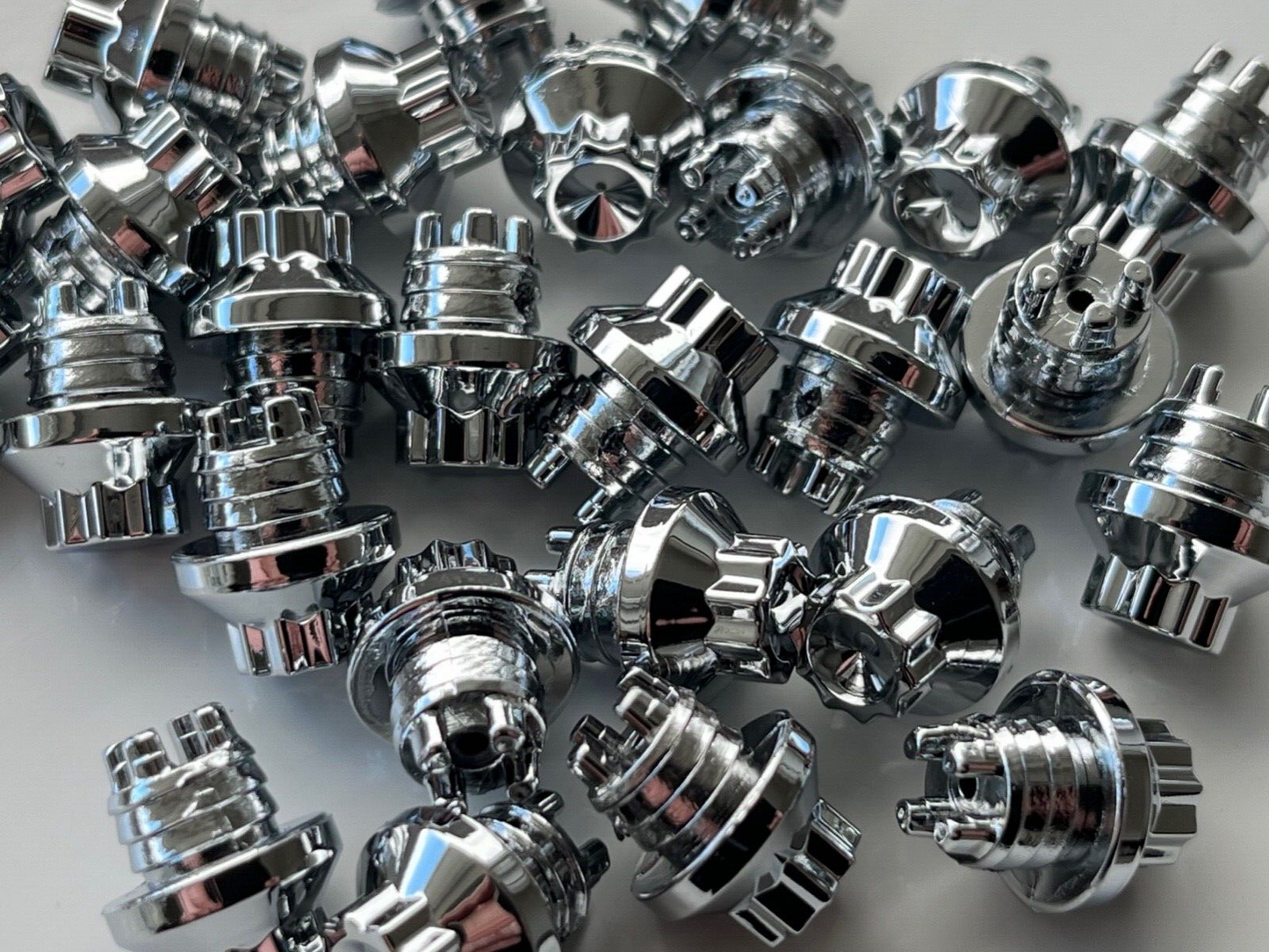 D014C Chrome Plastic Rim Edge Wheel Rivets Nuts Replacement studs Ref 14 QTY 25