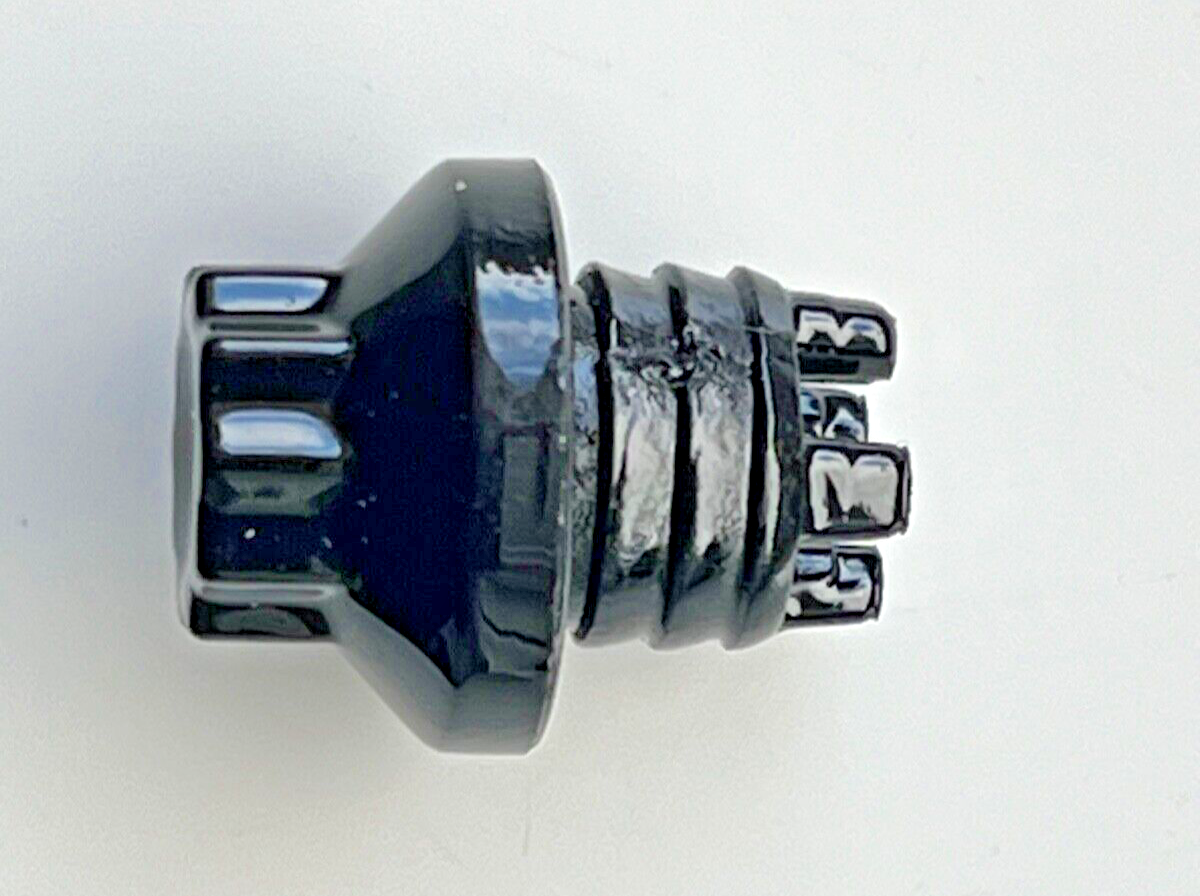 D014B Black Plastic Rim Edge Wheel Rivets Nuts Replacement studs Ref 14 QTY 25