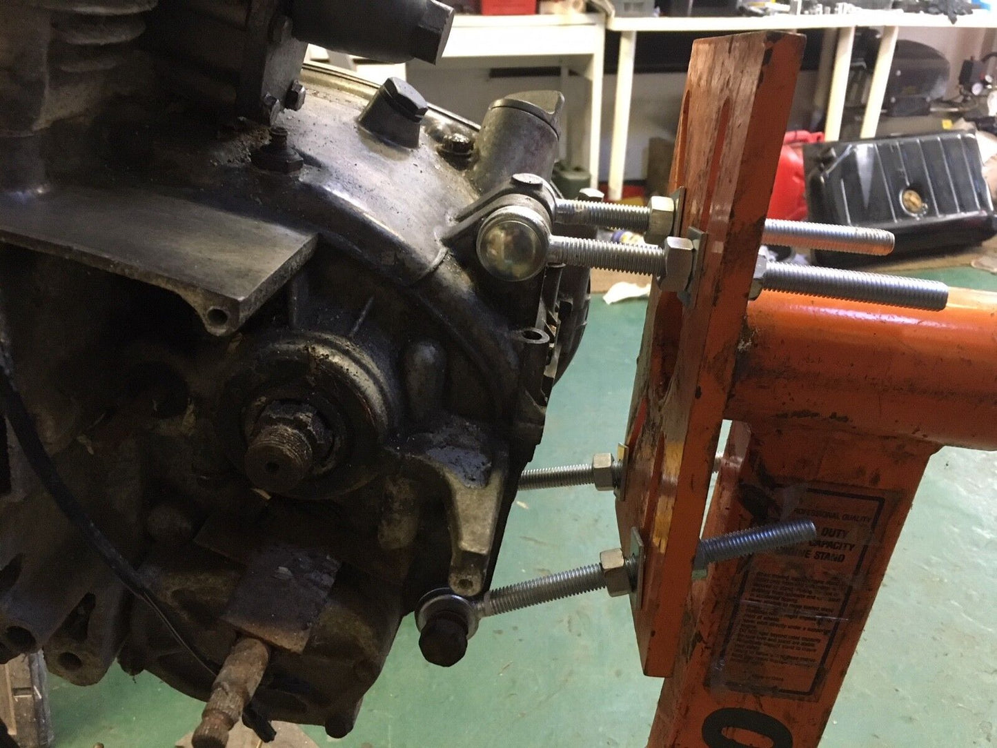 UK MOTORCYCLE ENGINE STAND ADAPTER FITTINGS. BSA, XS650, YAMAHA,HONDA CB, KAWASAKI, (Copy)