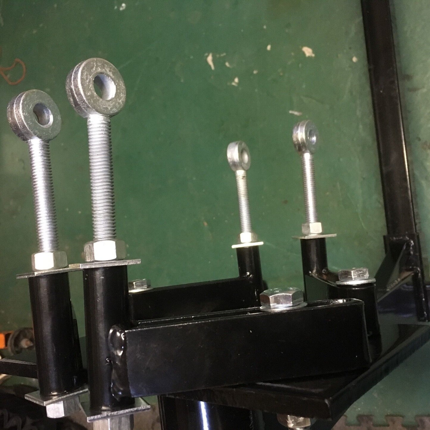 UK MOTORCYCLE ENGINE STAND ADAPTER FITTINGS. BSA, XS650, YAMAHA,HONDA CB, KAWASAKI, (Copy)