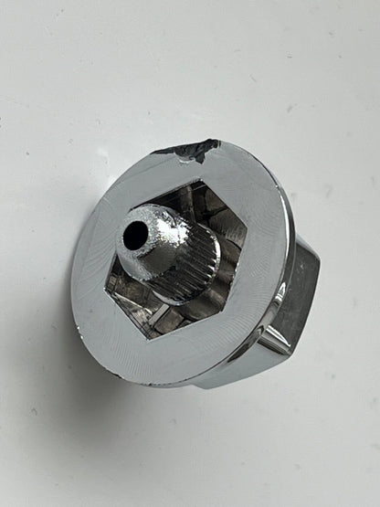 D007C Chrome Plastic Rim Edge Wheel Rivets Nuts Replacement studs QTY 25