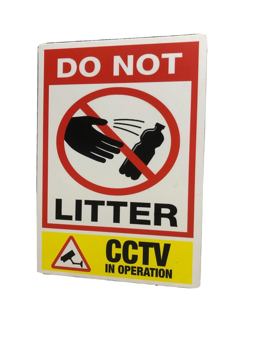 DO NOT LITTER ROAD SIGN - STOP VANS THROWING THEIR RUBBISH OUT OF THEIR WINDOWS!